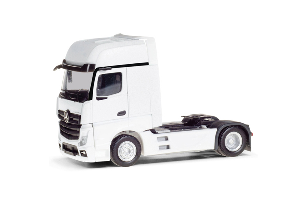 MERCEDES-BENZ ACTROS L GIGASPACE СЕДЕЛЬНЫЙ ТЯГАЧ, БЕЛЫЙ (ДЛИНА МОДЕЛИ 3-5 СМ)