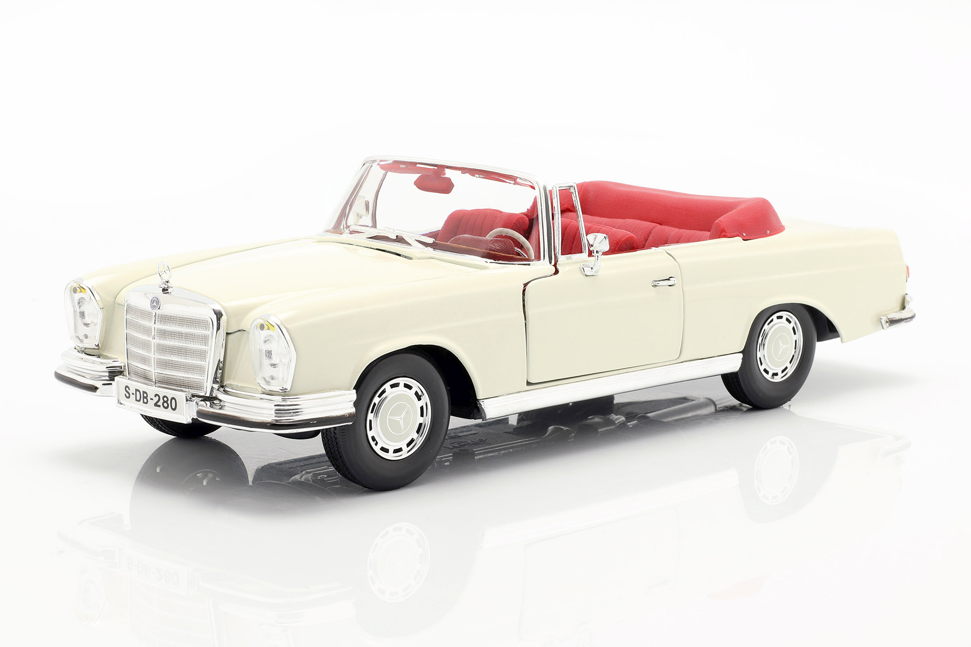 MERCEDES-BENZ 280 SE 1967 CREAM WHITE / МЕРСЕДЕС-БЕНЦ 280 SE 1967 КРЕМОВО-БЕЛЫЙ