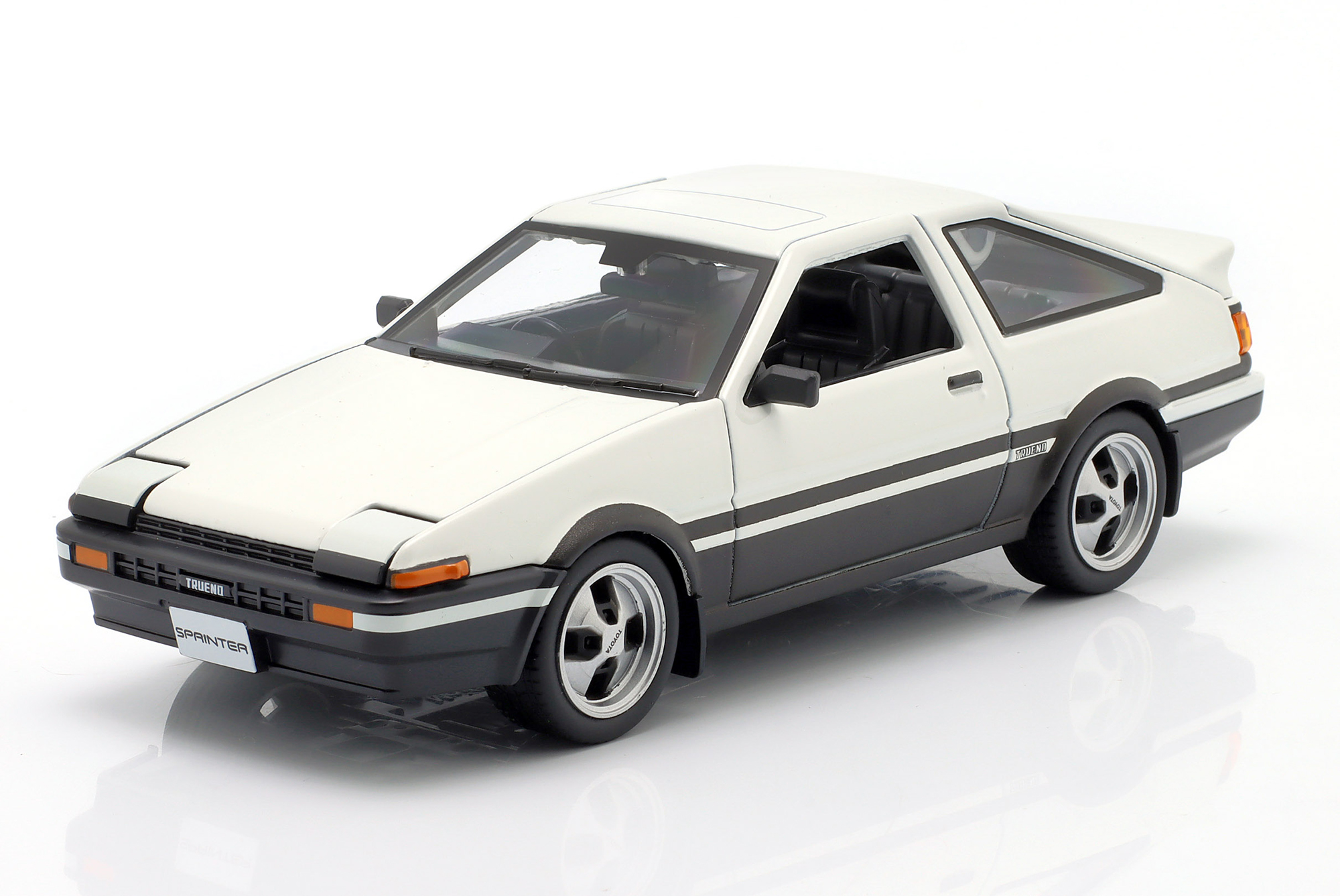 TOYOTA SPRINTER TRUENO AE86 1979 WHITE / ТОЙОТА СПРИНТЕР ТРУЭНО AE86 1979 БЕЛЫЙ