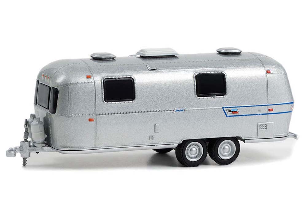 TRAILER КЕМПЕР-ТРЕЙЛЕР AIRSTREAM AMBASSADOR INTERNATIONAL LAND YACHT 1973 SILVER (ДЛИНА МОДЕЛИ 6-10 СМ)