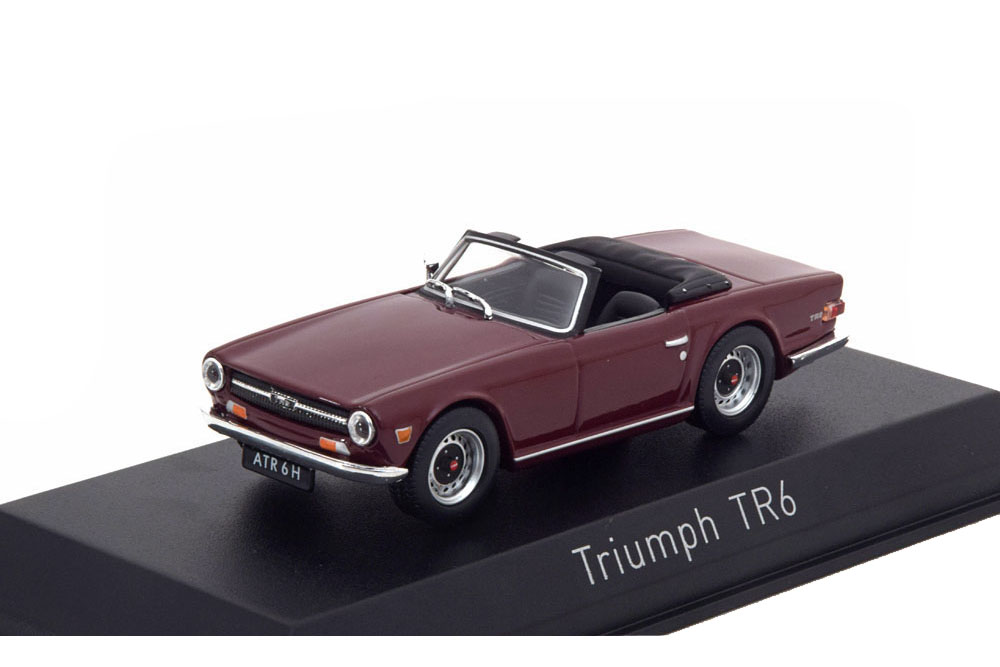 TRIUMPH TR6 1970 DAMSON RED