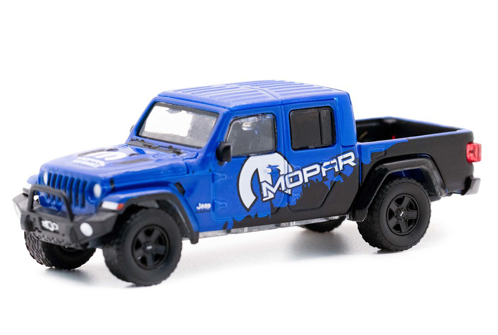 JEEP GLADIATOR OFF-ROAD BUMPERS & TONNEAU COVER MOPAR 2021  / JEEP GLADIATOR ВНЕДОРОЖНЫЕ БАМПЕРЫ & TONNEAU COVER MOPAR 2021 (ДЛИНА МОДЕЛИ 6-10 СМ)