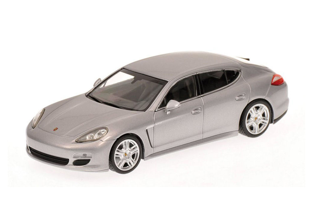 PORSCHE PANAMERA S HYBRID 2011 SILVER METALLIC