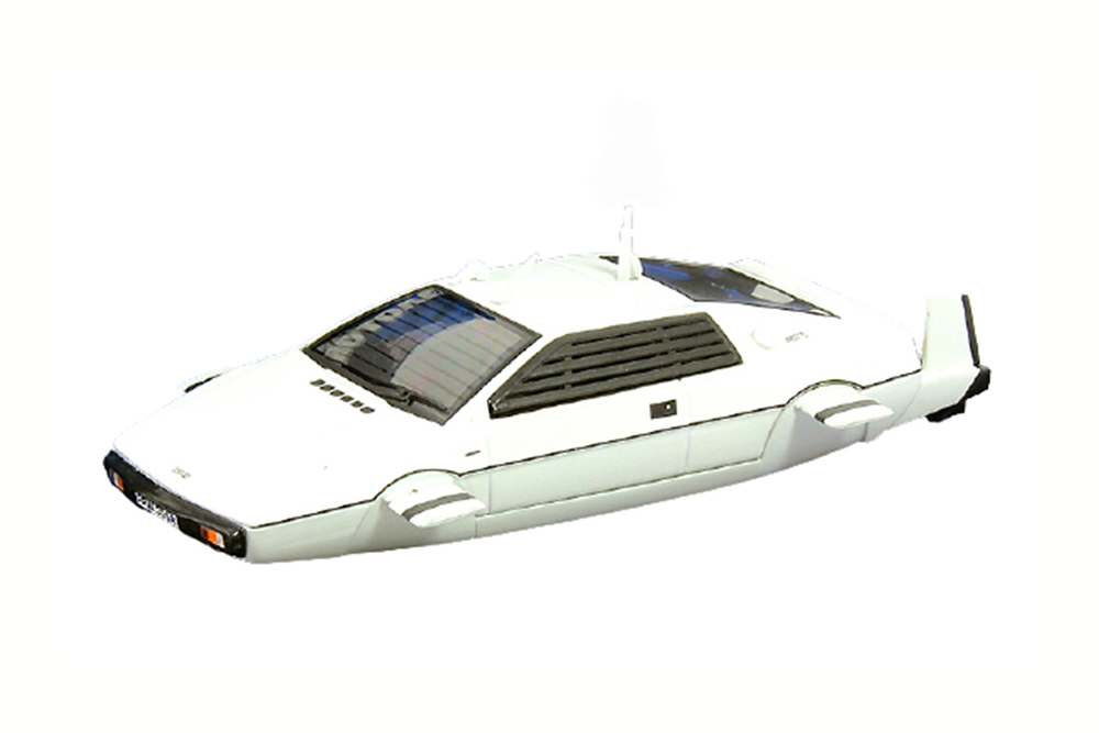 LOTUS ESPRIT S1 SUBMARINE THE SPY WHO LOVED ME WHITE