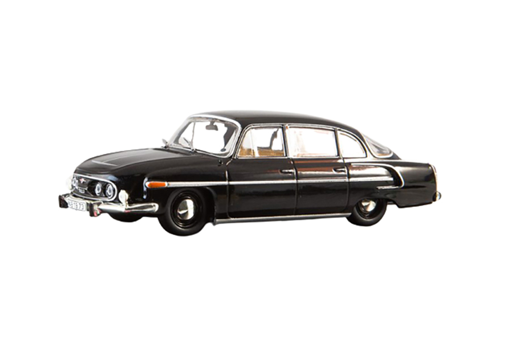 TATRA 603 1969 BLACK BEIGE INTERIOR / TATRA 603 1969 ЧЕРНЫЙ БЕЖЕВЫЙ ИНТЕРЬЕР