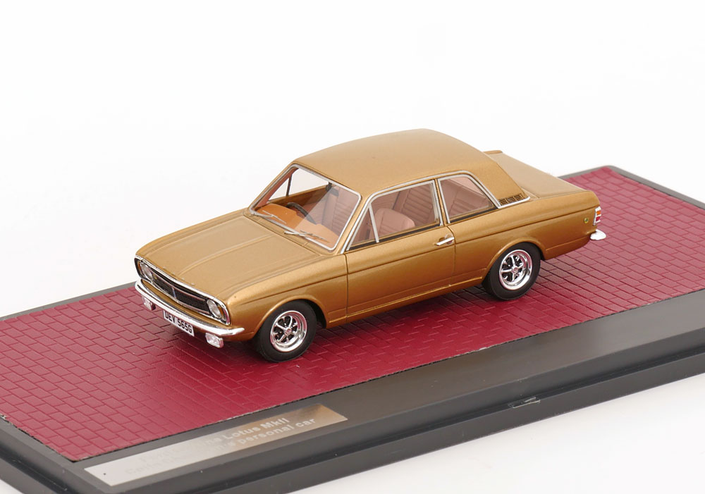 FORD CORTINA LOTUS MK II 1966-1970 GOLDEN METALLIC