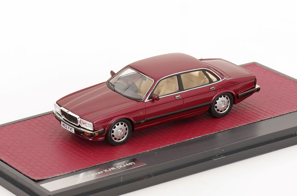 JAGUAR XJR XJ40 1991-1994 RED METALLIC