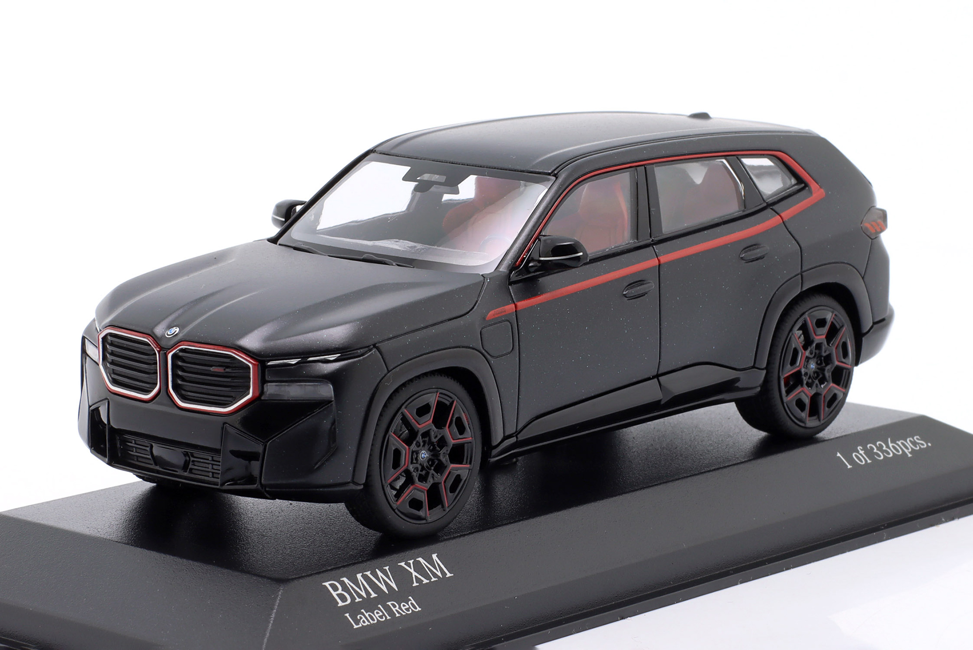 BMW XM (G09) LABEL RED YEAR 2023 BLACK METALLIC / БМВ ХМ G09 ЛАБЕЛ КРАСНЫЙ ЧЕРНЫЙ МЕТАЛЛИК