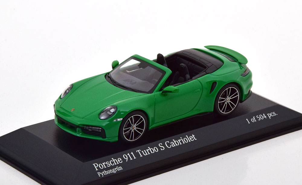 PORSCHE 911 (992) TURBO S CONVERTIBLE 2020 GREEN