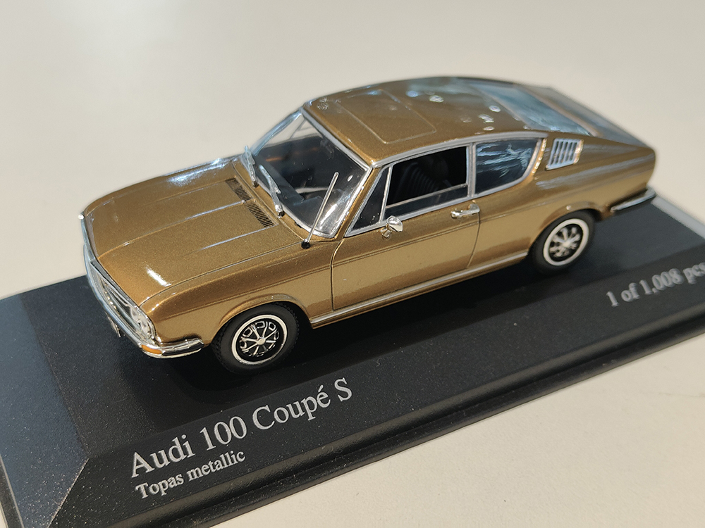 AUDI 100 COUPE S 1969 БРОНЗА (БОКС МОЖЕТ ИМЕТЬ ПОТЕРТОСТИ ИЛИ ТРЕЩИНЫ)