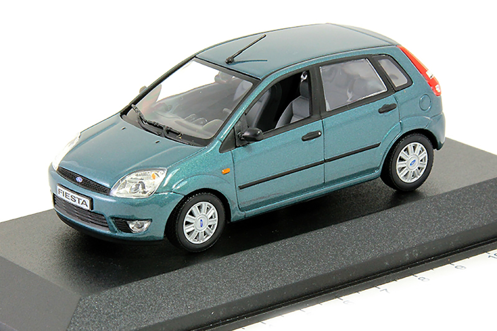 FORD FIESTA 5 DOOR 2001 PETROL GREEN