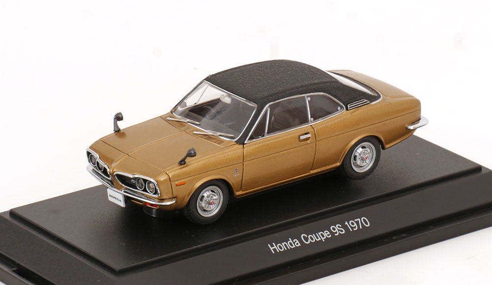 HONDA COUPE 9S 1970 GOLDEN BLACK