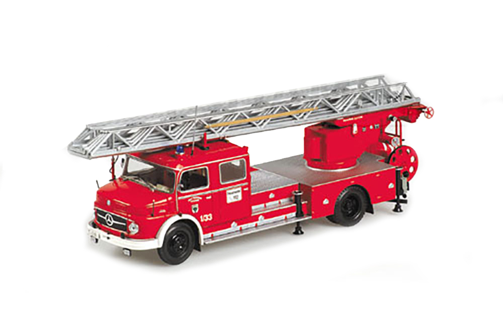MERCEDES L1113 FIRE ENGINE AERIAL LADDER 1966 RED WHITE