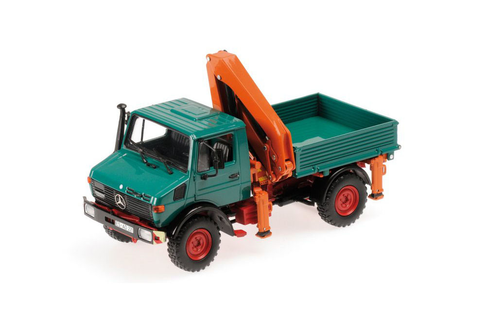 MERCEDES UNIMOG 1300 L TIPPER WITH LOADING CRANE 1976 GREEN