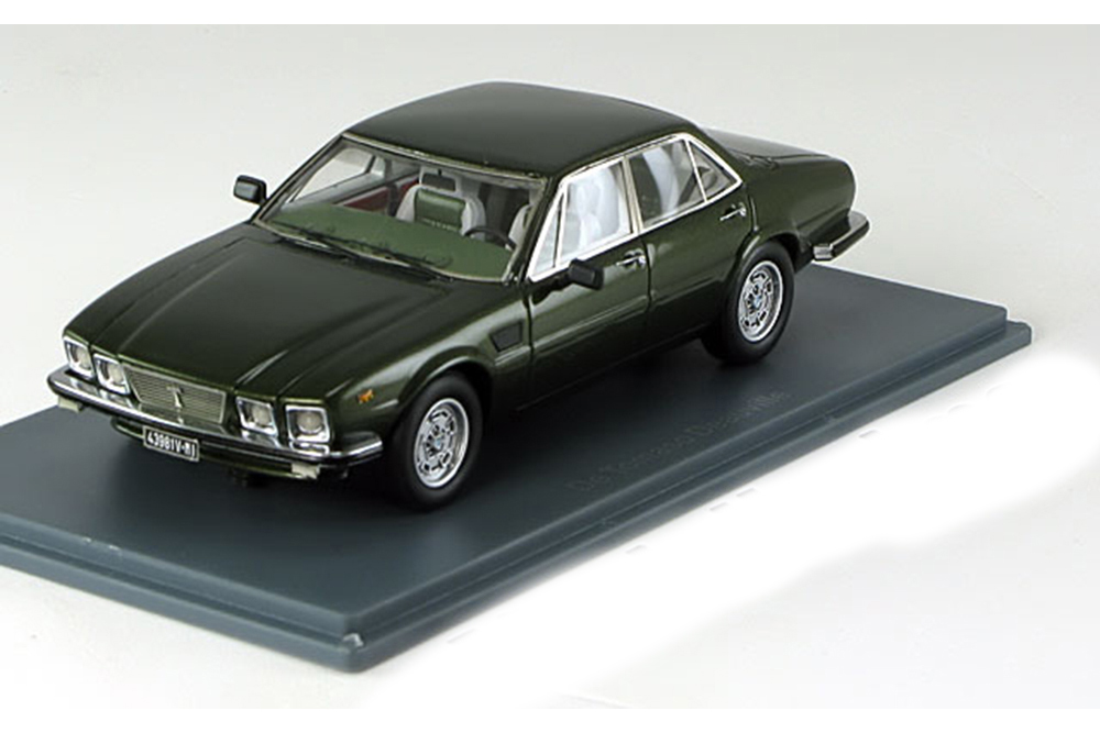DE TOMASO DEAUVILLE 1978 DARKGREEN-METALLIC