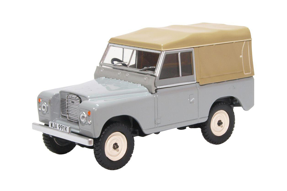 LAND ROVER SERIES III SWB CANVAS 1976 MID GREY