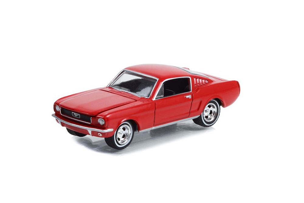 FORD MUSTANG FASTBACK NOW SHOWING FIREBALL 500 COLLISION CAR 1966 RED (ДЛИНА МОДЕЛИ 6-10 СМ)