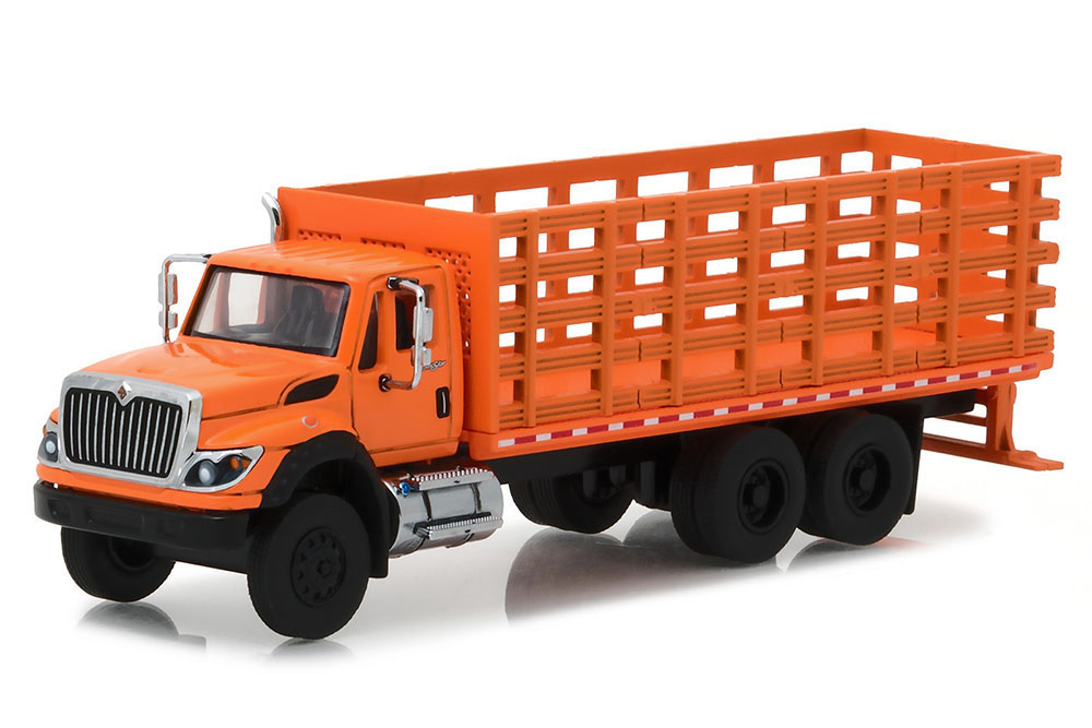 INTERNATIONAL WORKSTAR PLATFORM STAKE TRUCK 2017 ORANGE (ДЛИНА ПРИМЕРНО 16 СМ)