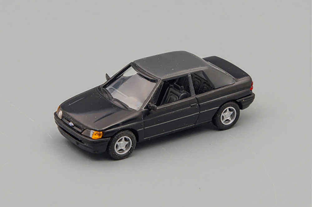 FORD ESCORT '91 CABRIO, TOP UP, BLACK / BLACKGRAY (ДЛИНА МОДЕЛИ 3-5 СМ)