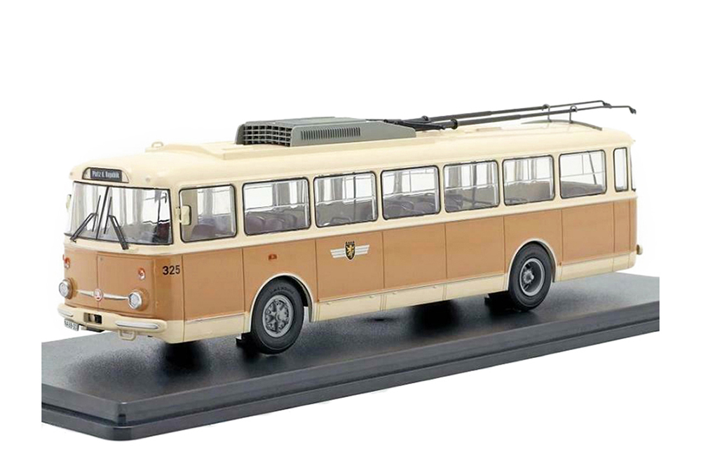SKODA 9TR ТРОЛЛЕЙБУС GERA 1961 БЕЖЕВЫЙ