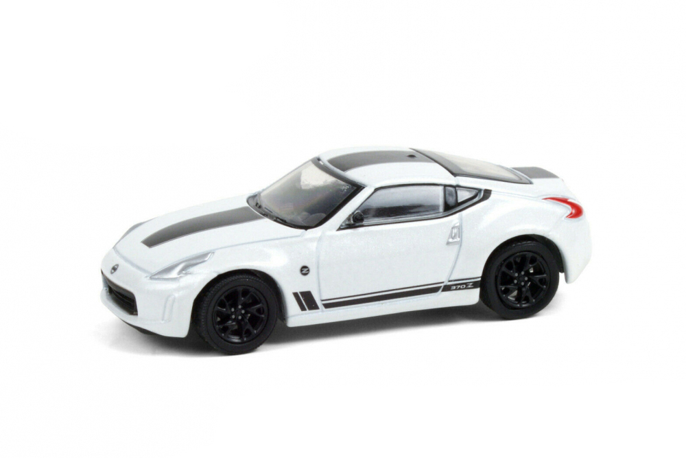 NISSAN 370Z COUPE HERITAGE EDITION 2019 (ДЛИНА МОДЕЛИ 6-10 СМ)