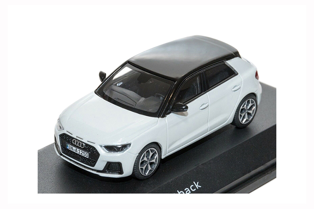 AUDI A1 SPORTBACK 2018 GLACIER WHITE
