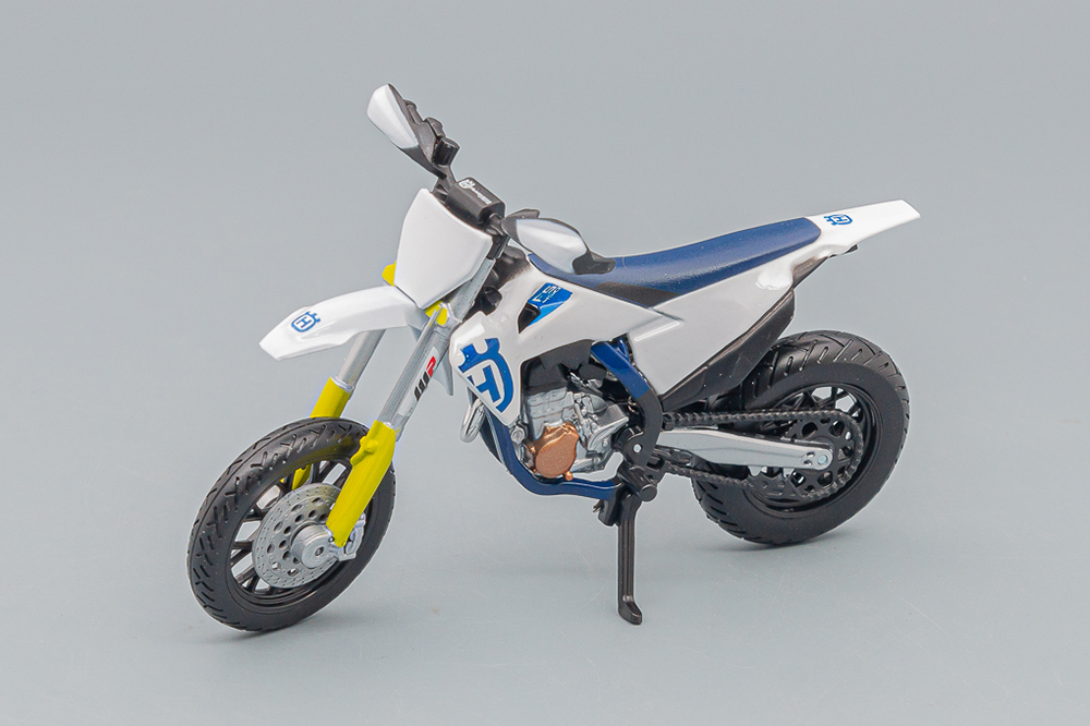 HUSQVARNA FS 450 SUPERMOTO 2015, WHITE BLUE