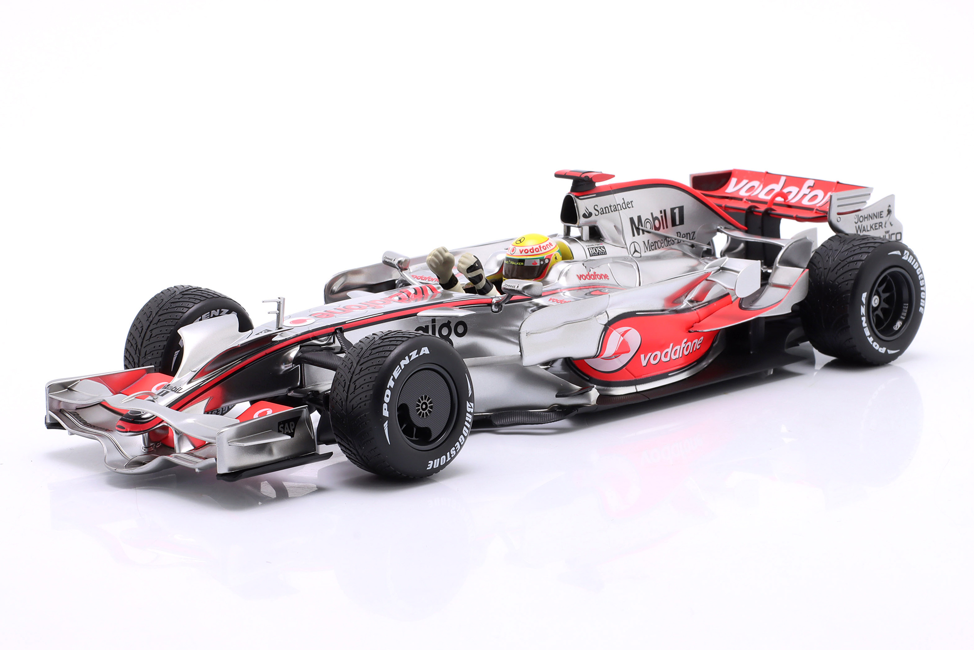 MCLAREN MP4/23 #22 BRAZIL GP FORMULA 1 WELTMEISTER 2008 L. HAMILTON / МАКЛАРЕН MP4/23 БРАЗИЛ ГРАН-ПРИ ФОРМУЛА-1 ВЕЛТМЕЙСТЕР ЛЬЮИС ХЭМИЛТОН