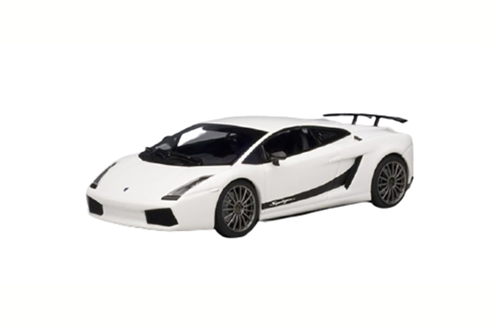 LAMBORGHINI GALLARDO LP570-4 SUPERLEGGERA 2009 WHITE