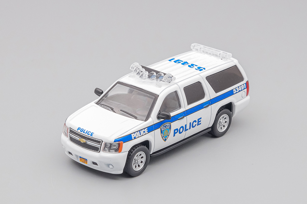 CHEVROLET SUBURBAN NY NJ PORT AUTHORITY POLICE, WHITE (ДЛИНА МОДЕЛИ 6-10 СМ)