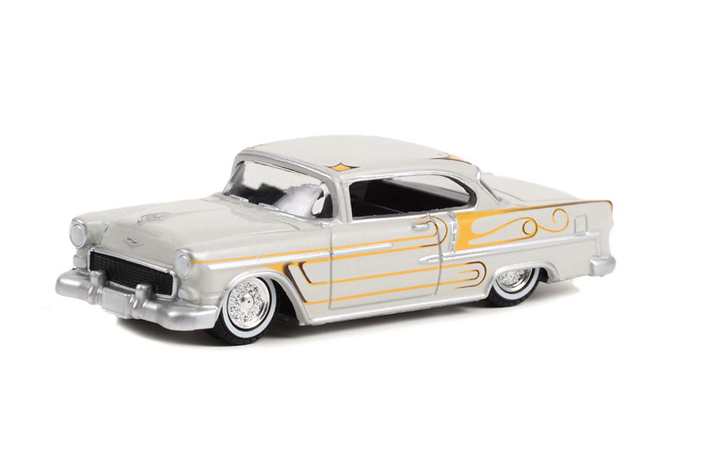 CHEVROLET BEL AIR CUSTOM 1955 LIGHT GRAY METALLIC AND GOLD (ДЛИНА МОДЕЛИ 6-10 СМ)