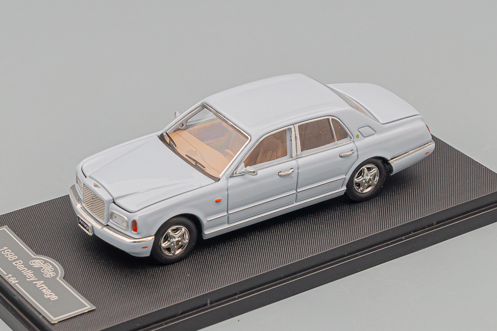 BENTLEY ARNAGE 1998, LIGHT BLUE (ДЛИНА МОДЕЛИ 6-10 СМ)