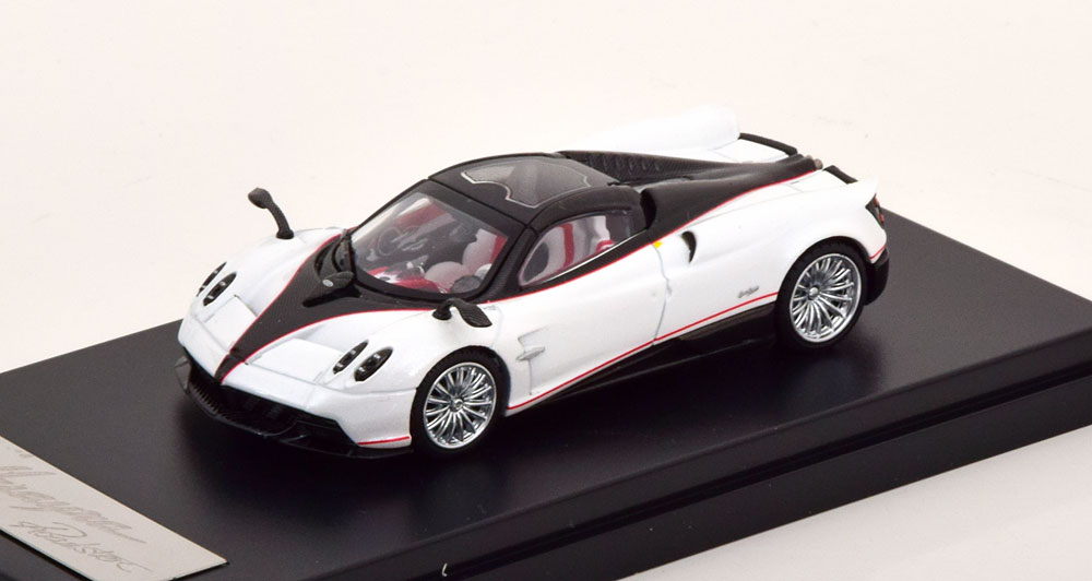 PAGANI HUAYRA ROADSTER WHITEMETALLIC BLACK (ДЛИНА МОДЕЛИ 6-10 СМ)