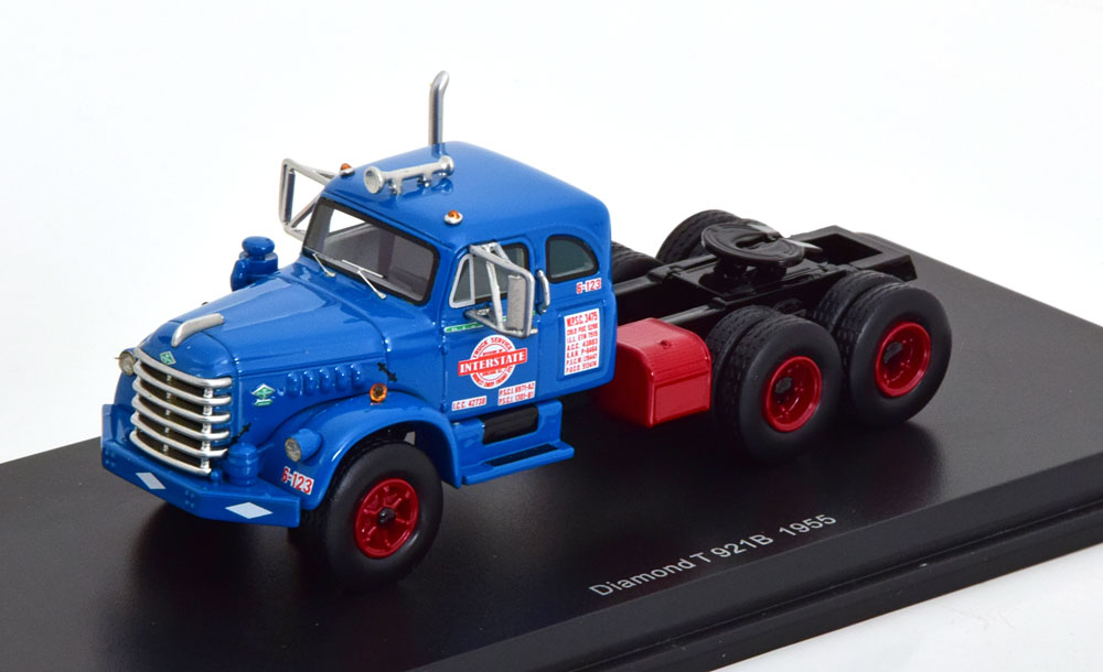 DIAMOND T 921B TOWING VEHICLE 1955 BLUE BLACK RED (ДЛИНА МОДЕЛИ 6-10 СМ)