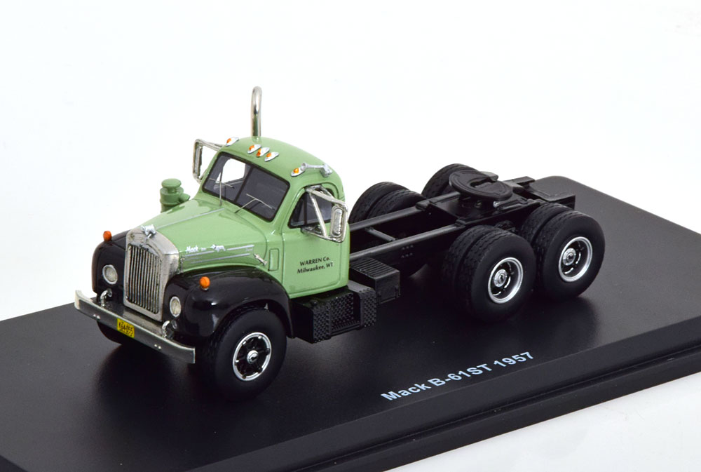 MACK B-61ST TOWING VEHICLE 1957 LIGHTGREEN BLACK (ДЛИНА МОДЕЛИ 6-10 СМ)