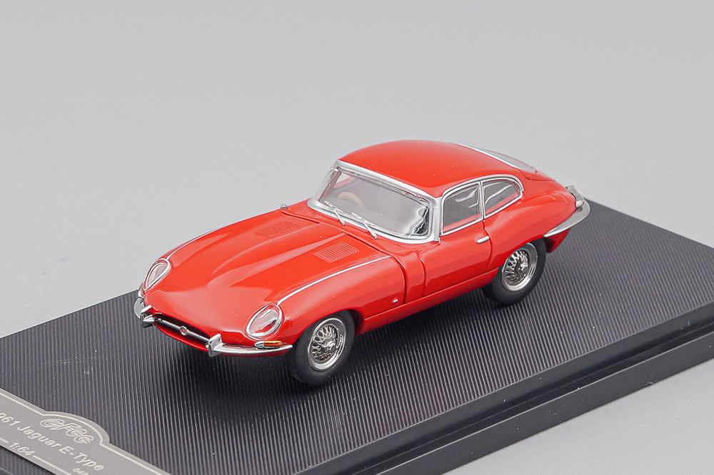 JAGUAR E-TYPE HARDTOP 1961, RED (ДЛИНА МОДЕЛИ 6-10 СМ)
