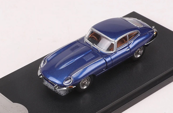 JAGUAR E-TYPE HARDTOP 1961, BLUE METALLIC (ДЛИНА МОДЕЛИ 6-10 СМ)