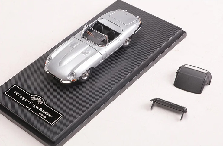 JAGUAR E-TYPE ROADSTER 1961, SILVER (ДЛИНА МОДЕЛИ 6-10 СМ)