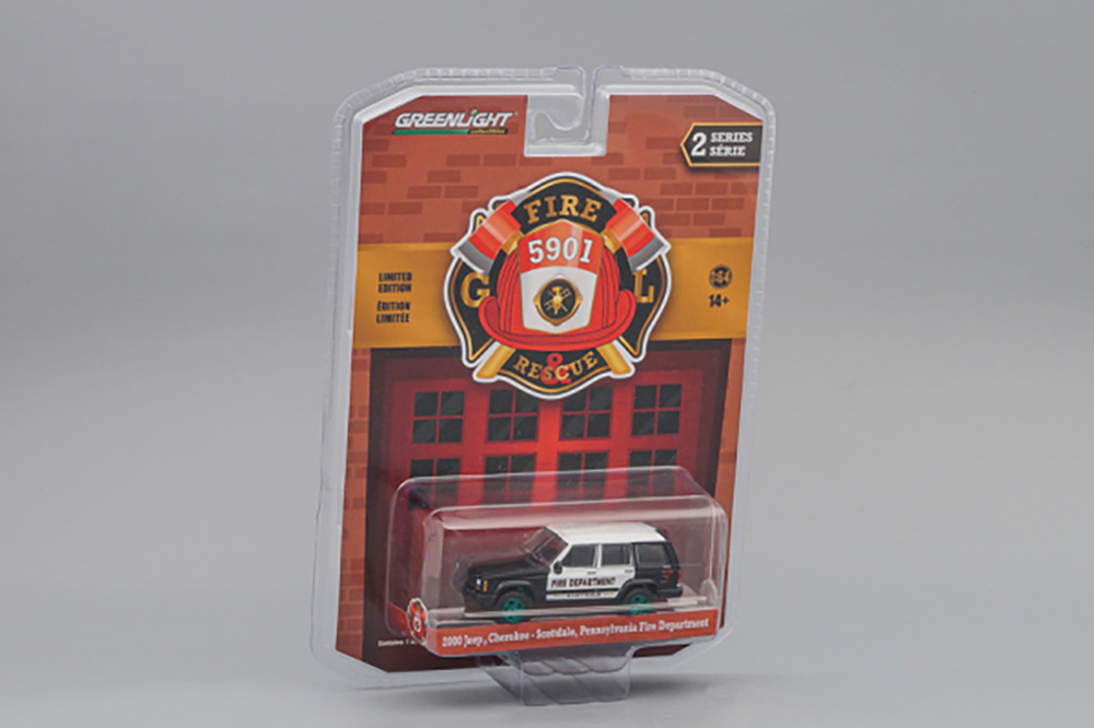 JEEP CHEROKEE 4Х4 "SCOTTDALE PENNSYLVANIA FIRE DEPARTMENT" 2000 (ДЛИНА МОДЕЛИ 6-10 СМ)
