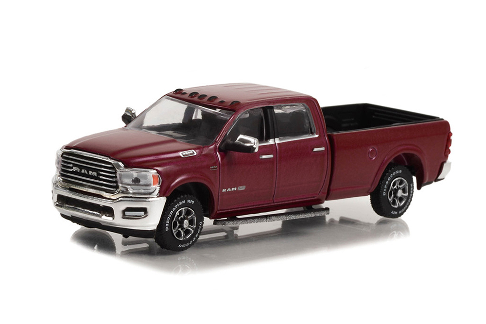 RAM 3500 LIMITED LONGHORN 2022 DELMONICO RED (ДЛИНА МОДЕЛИ 6-10 СМ)