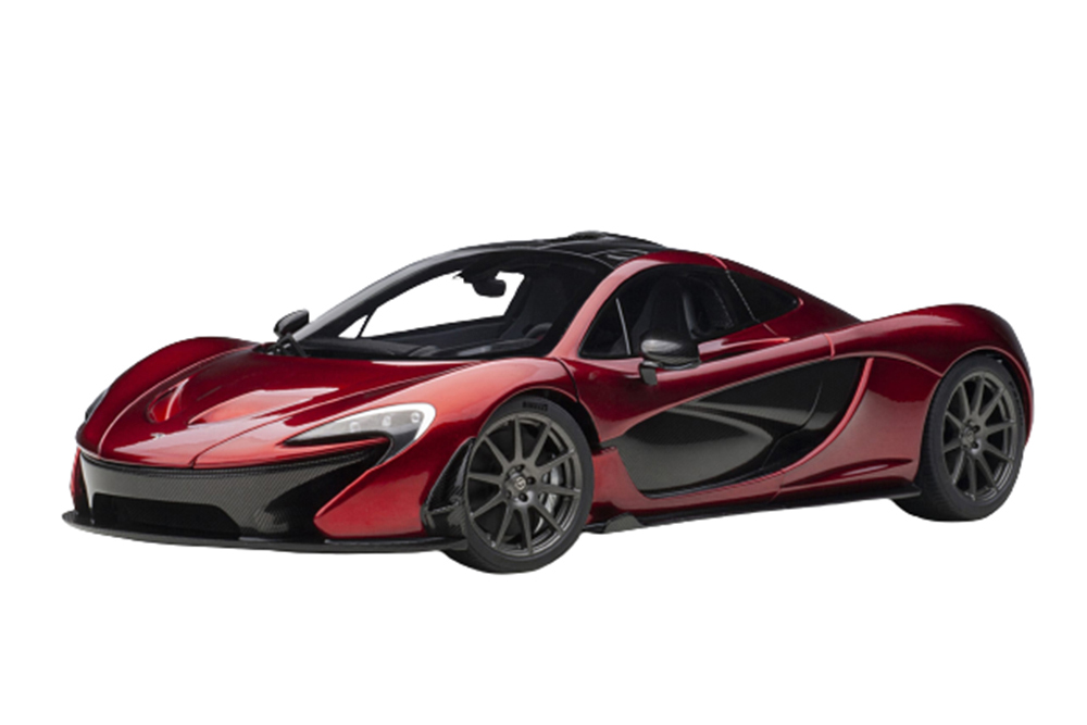 MCLAREN P1 2013 VOLCANO RED