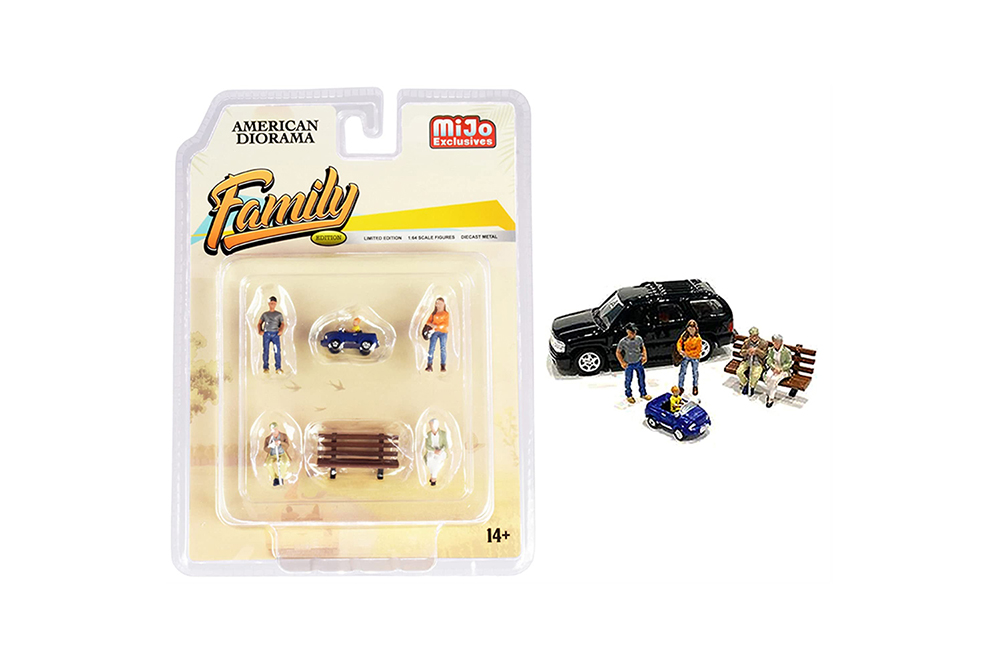 ФИГУРКА КОЛЛЕКЦИОННАЯ FIGURES FAMILY SET (ДЛИНА МОДЕЛИ 6-10 СМ)