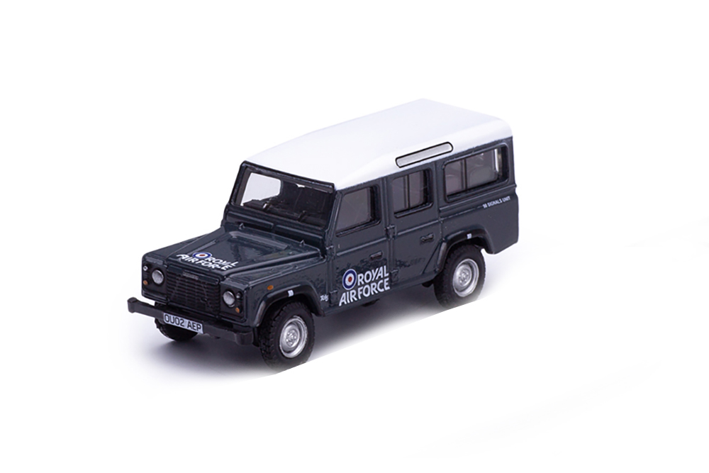 LAND ROVER DEFENDER STATION WAGON RAF СИНИЙ