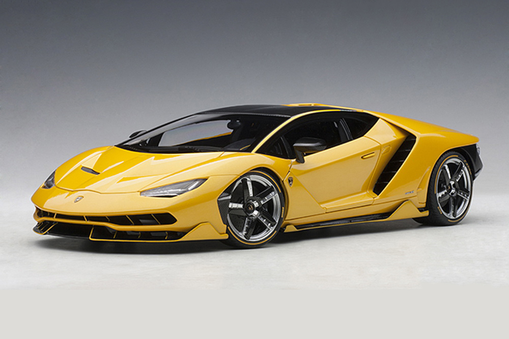 LAMBORGHINI CENTENARIO LP770-4 2019 YELLOW