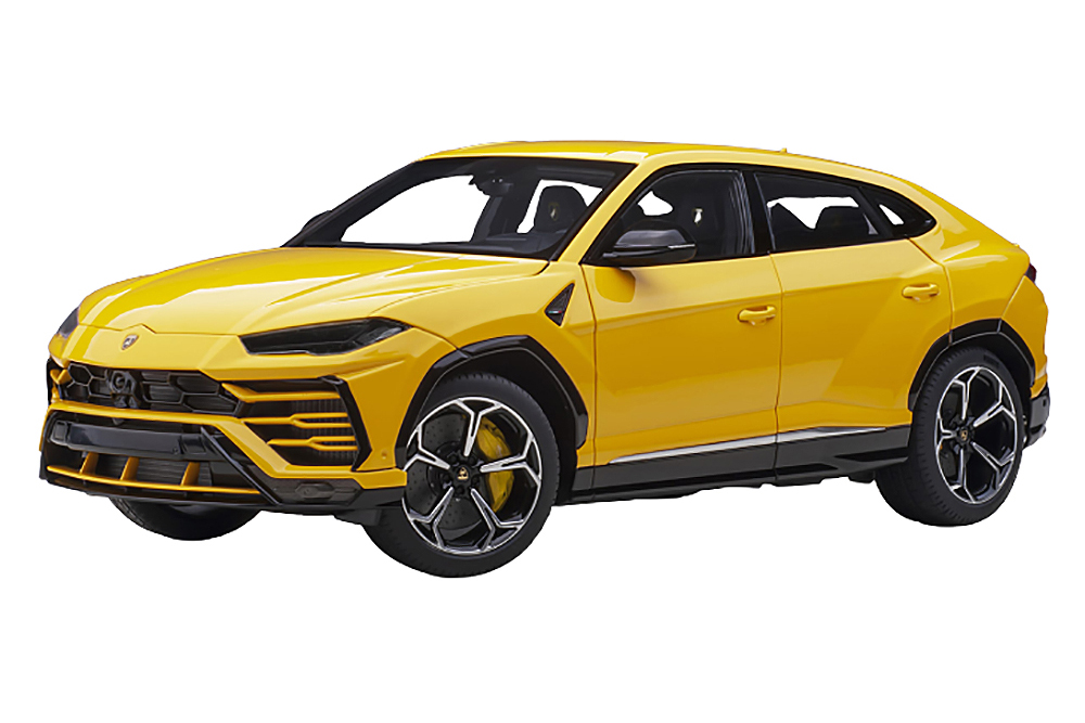 LAMBORGHINI URUS 2018 YELLOW