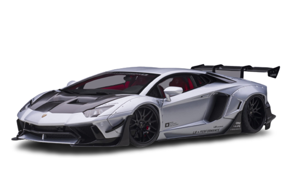LAMBORGHINI AVENTADOR LB PERFORMANCE MATT METALLIC SILVER