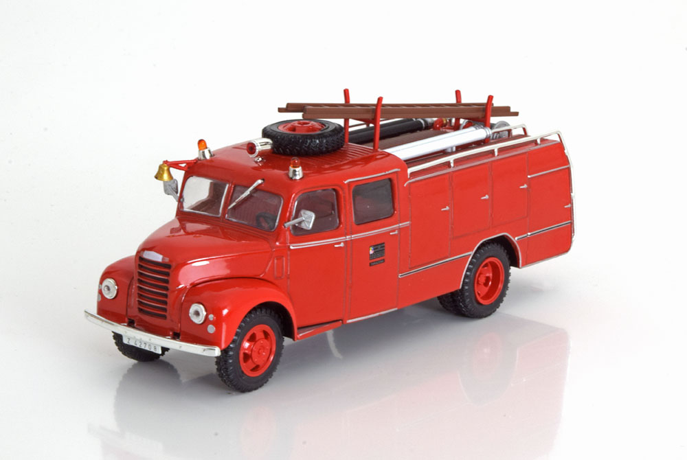 EBRO B45 FIRE ENGINE ZARAGOZA RED