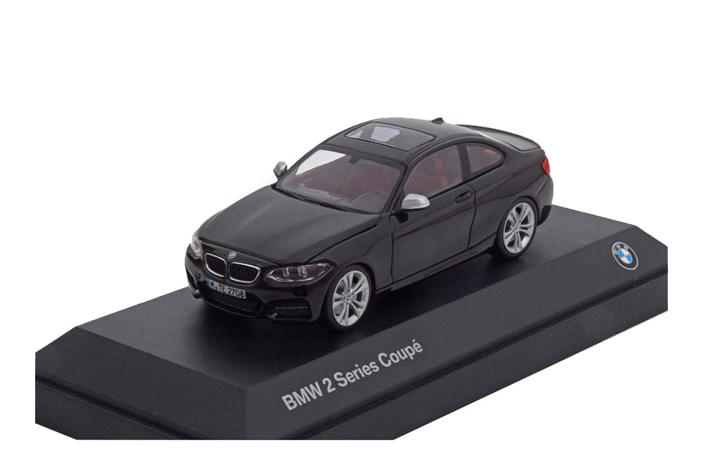 BMW 2ER COUPE F22 SAPPHIRE BLACK MET BLACK