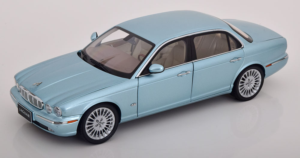 JAGUAR XJ6 X350 LIGHT BLUE METALLIC