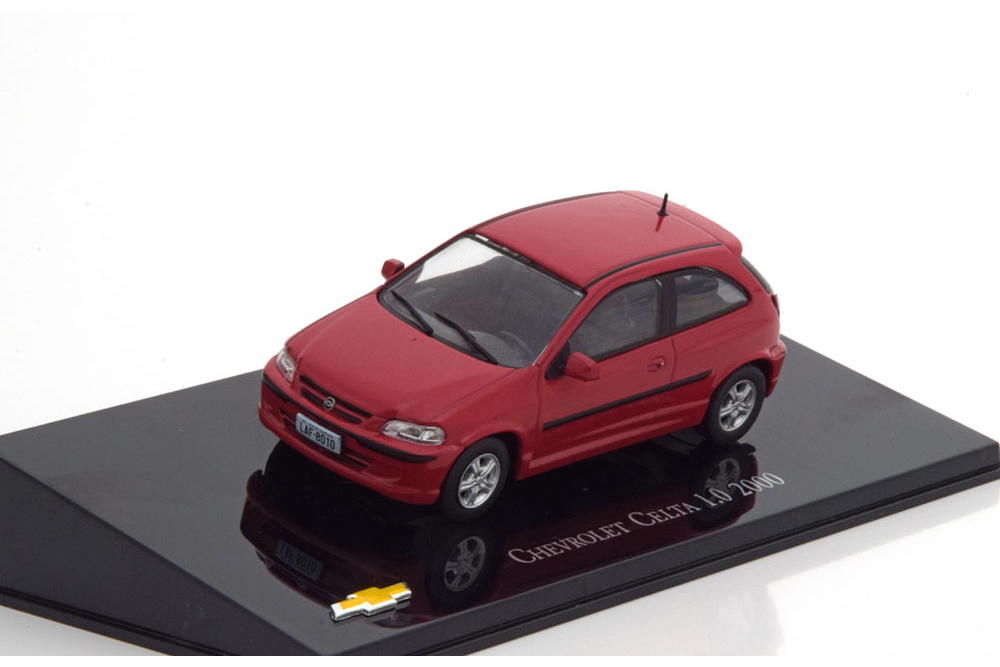 CHEVROLET CELTA 1.0 2000 RED